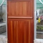 Utile hardwood stable door  